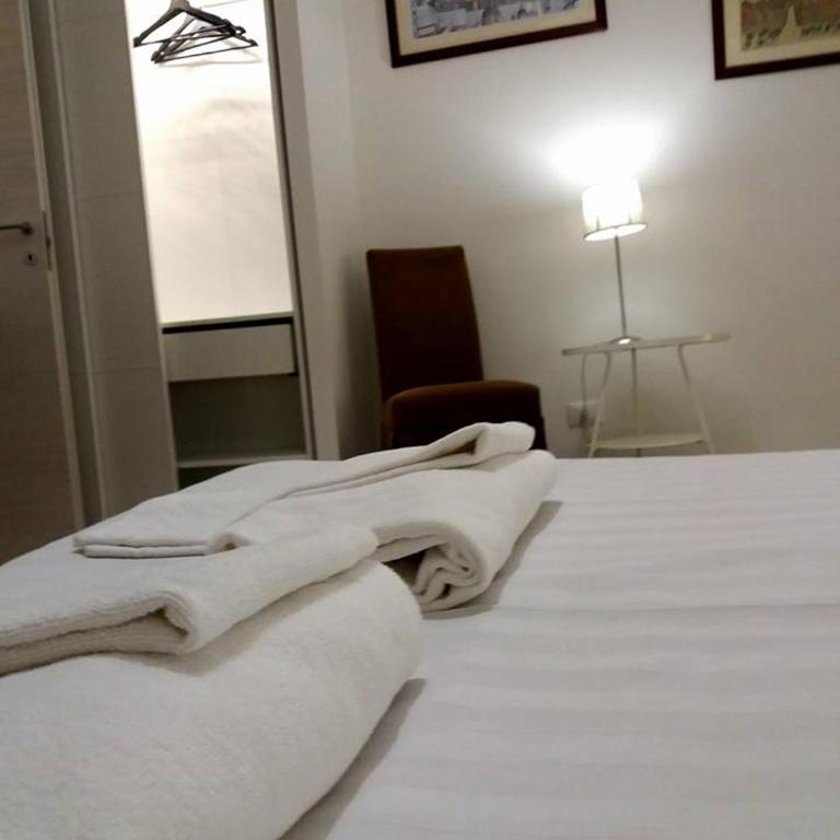 Flat via Irlanda 26 - Appartamento con 2 Camere da Letto - 48