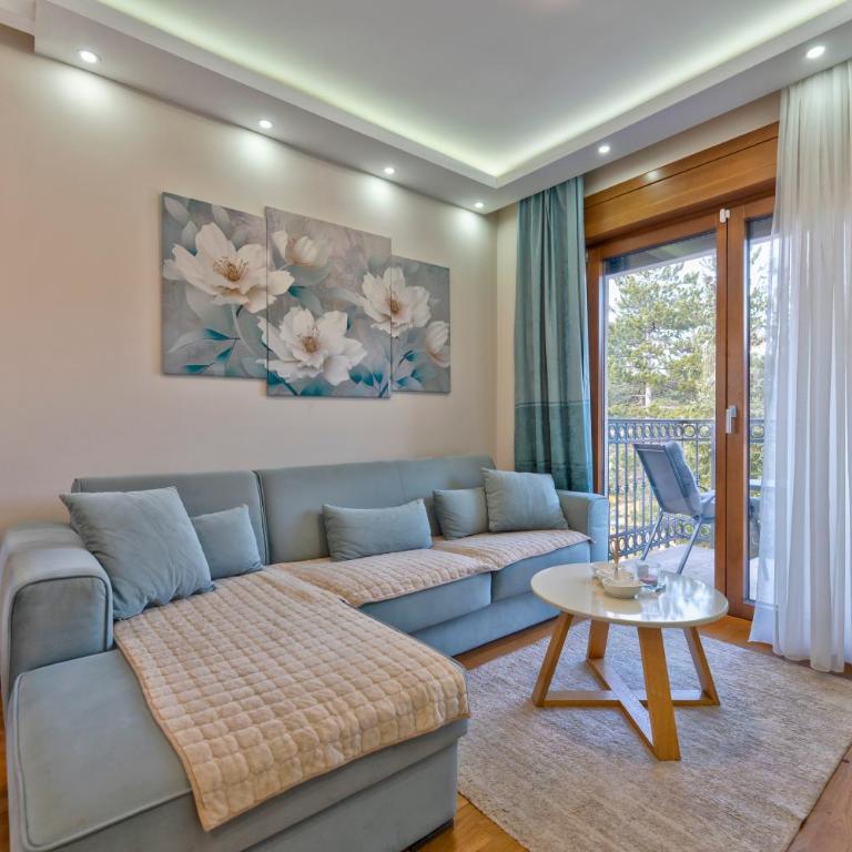 Golden Peak Zlatibor - One-Bedroom Apartment - 1