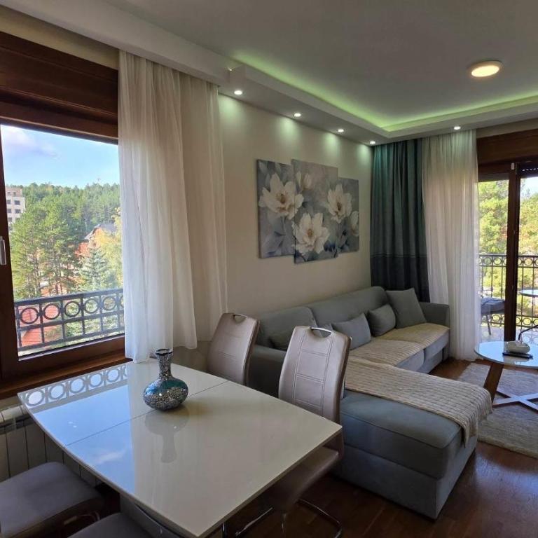 Golden Peak Zlatibor - One-Bedroom Apartment - 4