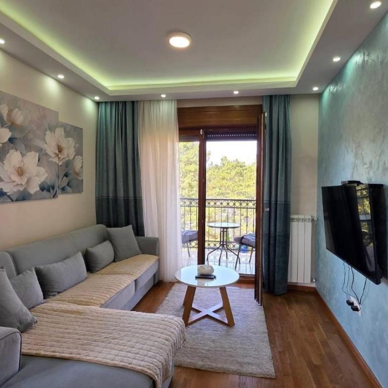 Golden Peak Zlatibor - One-Bedroom Apartment - 11