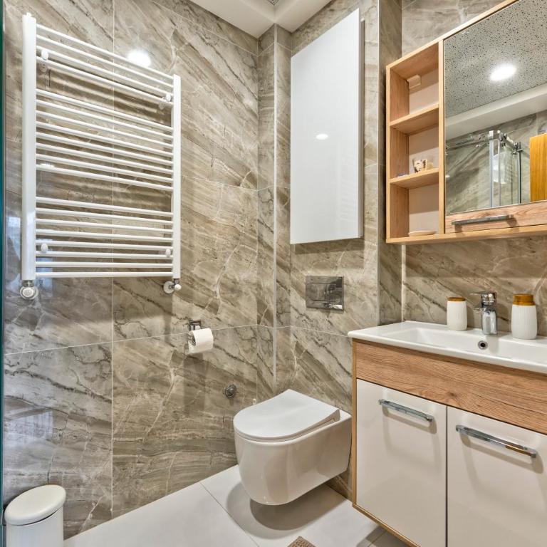 Golden Peak Zlatibor - One-Bedroom Apartment - 20