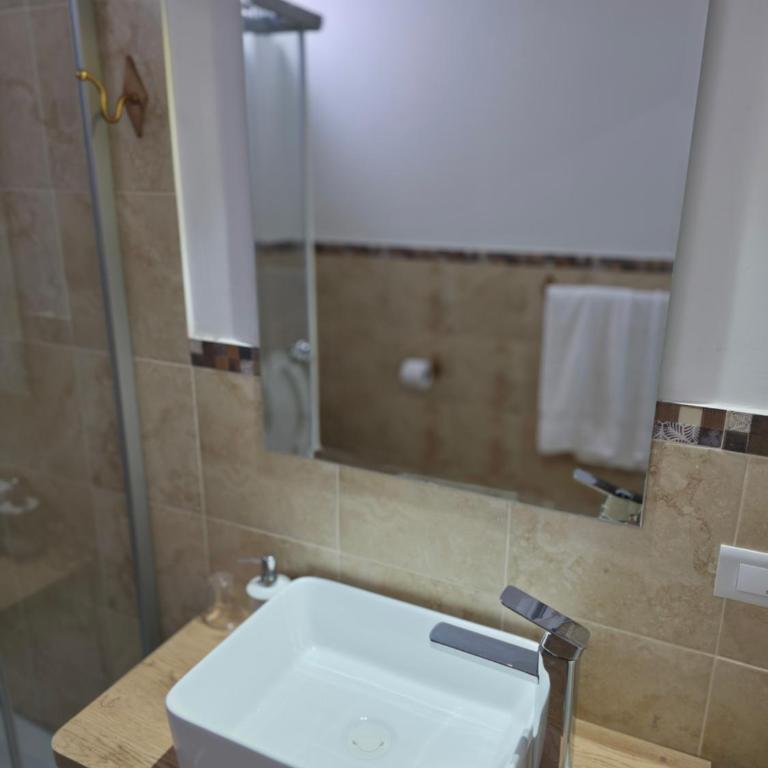 Villa Arcadia Hotel & Eventos Cusco - Habitación Doble con baño privado - 6