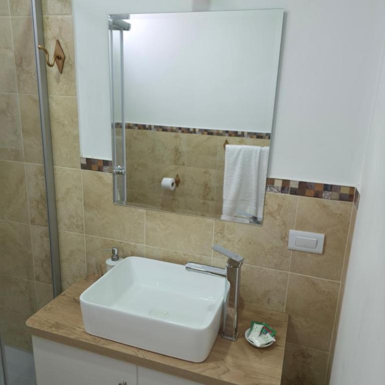 Villa Arcadia Hotel & Eventos Cusco - Habitación Doble con baño privado - 8