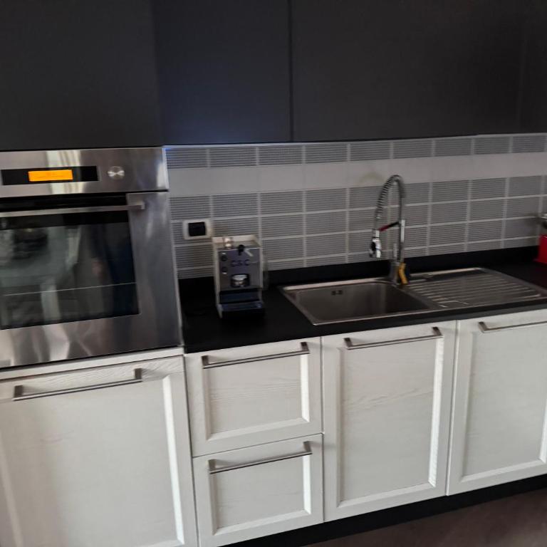 Lanternalba appartamento con vista sul porto antico - Two-Bedroom Apartment - 8