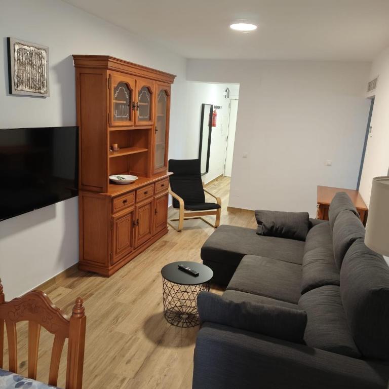 Blue Ocean Apartments - Deluxe Two-Bedroom Apartment with Garden View - 22