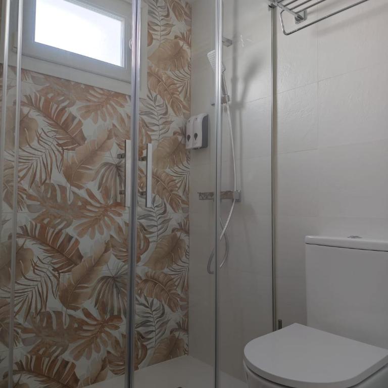 Blue Ocean Apartments - Deluxe Two-Bedroom Apartment with Garden View - 17