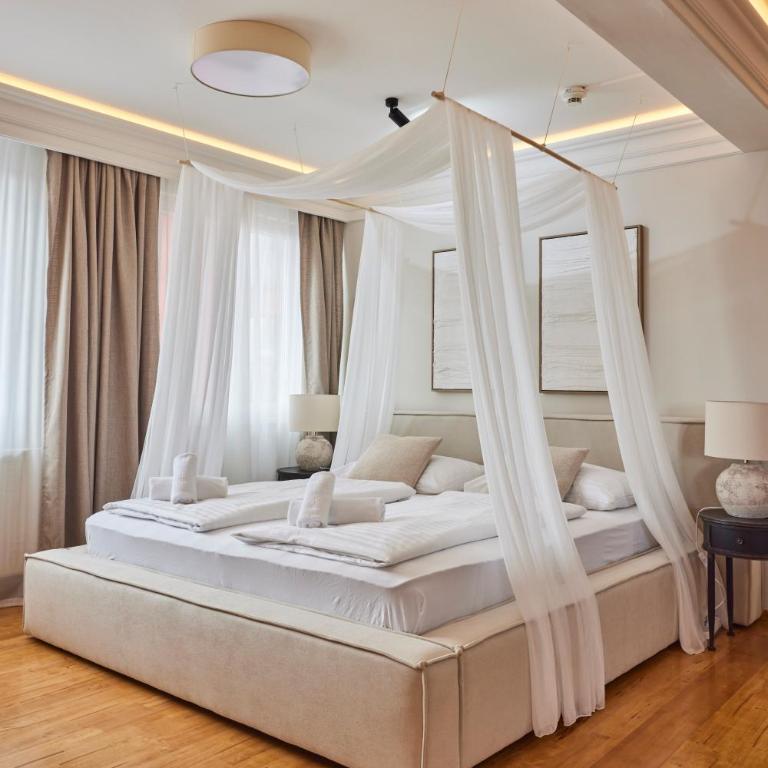 I AM HOTELS Graz-Seiersberg - Suite mit Whirlpool und Sauna - 9