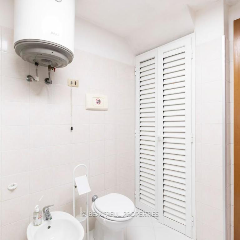Room with kitchen & free parking 100 m from the sea - Appartamento con 1 Camera da Letto - 17