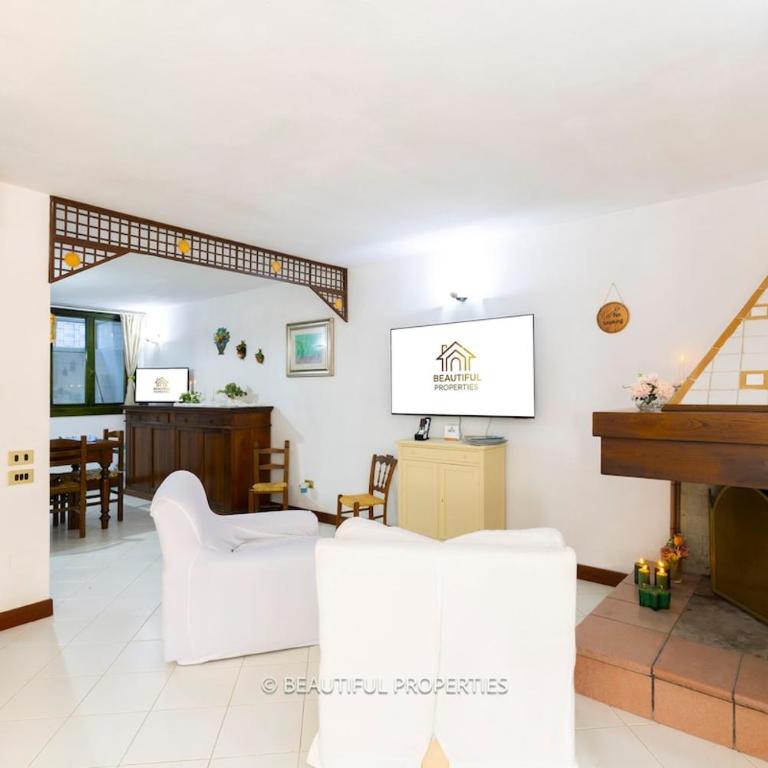 Room with kitchen & free parking 100 m from the sea - Appartamento con 1 Camera da Letto - 2