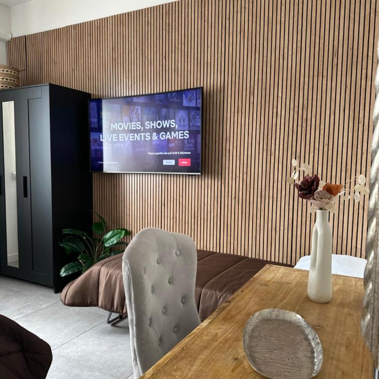 Apartment Dolce Vita Garden - Private parking, Self check in - Two-Bedroom House - 38