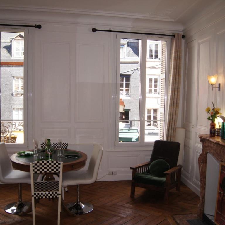 Studio Karhine's au coeur d' Honfleur - Appartement 1 Chambre - 11