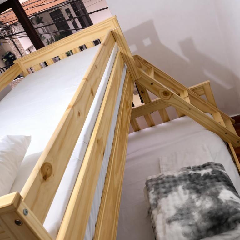 Apartamentos contiguos AREAS by QuBeLab - Apartment - 40