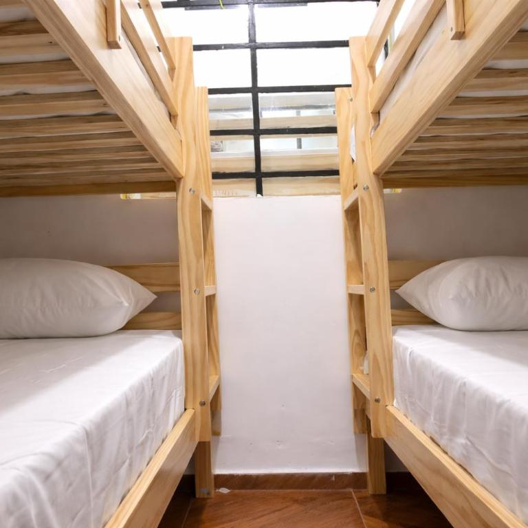 Apartamentos contiguos AREAS by QuBeLab - Apartment - 28