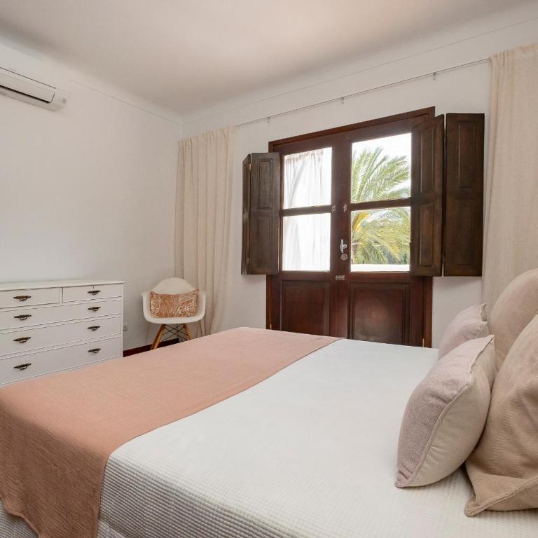 Villa Near Ibiza Town sleeps 12,14 - Villa - 68