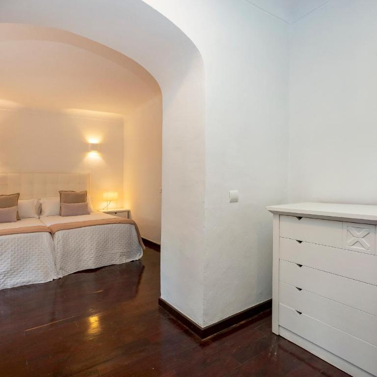 Villa Near Ibiza Town sleeps 12,14 - Villa - 37
