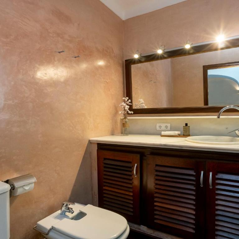 Villa Near Ibiza Town sleeps 12,14 - Villa - 30