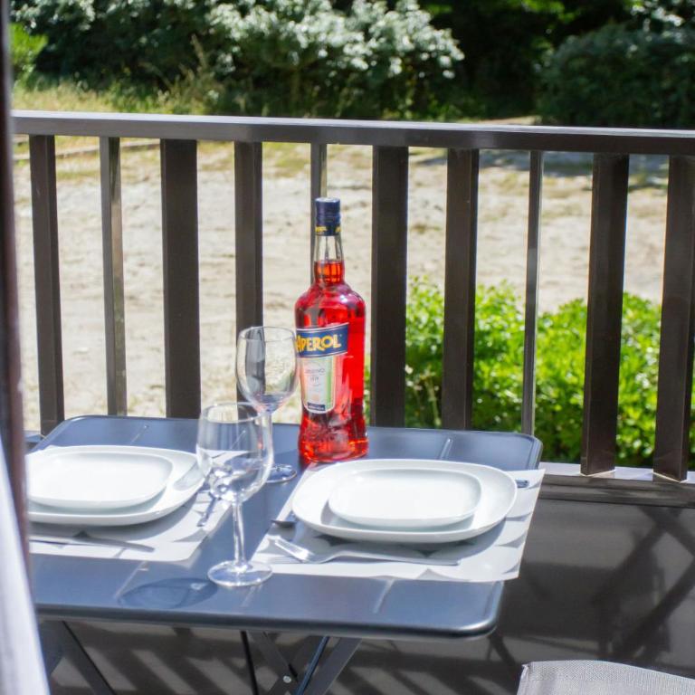 Appartement Double Balcon 4 pers plage 100m - Apartment - 84
