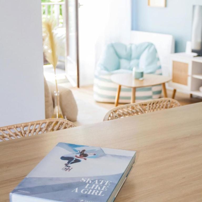 Appartement Double Balcon 4 pers plage 100m - Apartment - 88