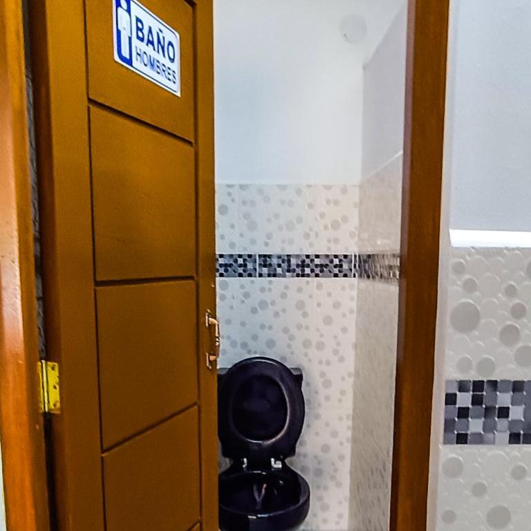 Hostal Belem - Toro Toro - Family Room - 13