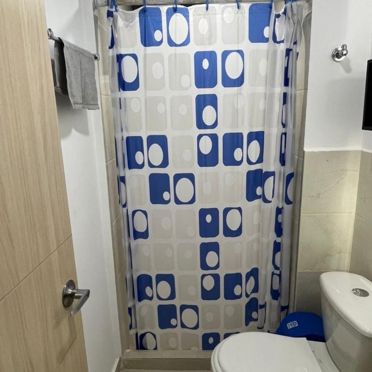 Apartamento con balcón Palma Real - Flandes, Tolima - Apartamento de 3 dormitorios - 12