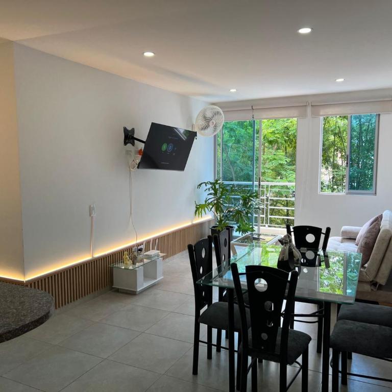 Apartamento Vacacional en Anapoima Centro con Jaccuzi privado y piscina Gratis - Apartamento de 3 dormitorios - 4