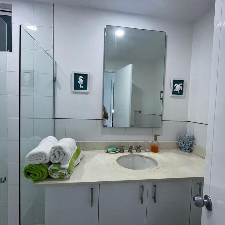 Morros cerca al hotel las Américas centro de convenciones - One-Bedroom Apartment - 33