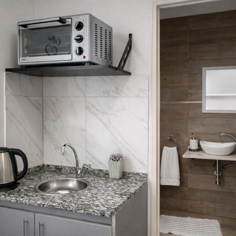 Departamento Moderno, equipado en Vicente Lopez , Ideal River Plate ,Tecnópolis ,100 metros del tren - Habitación Doble con baño privado - 13