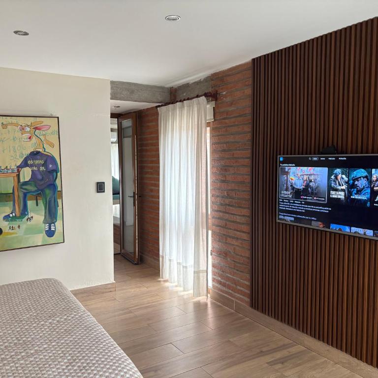 Casa amplia en ubicación tranquila de la ciudad - Two-Bedroom Apartment - 5