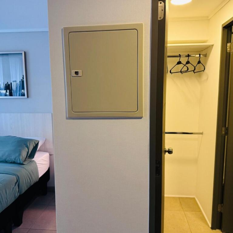 La Florida Studio - Metro - Clinics - Shopping - One-Bedroom Apartment - 6