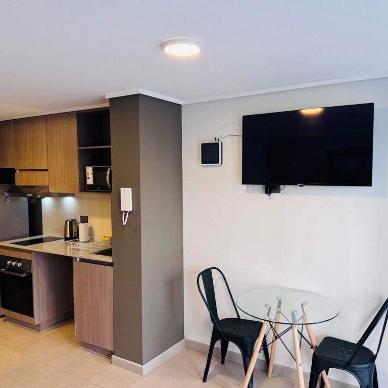 La Florida Studio - Metro - Clinics - Shopping - One-Bedroom Apartment - 10
