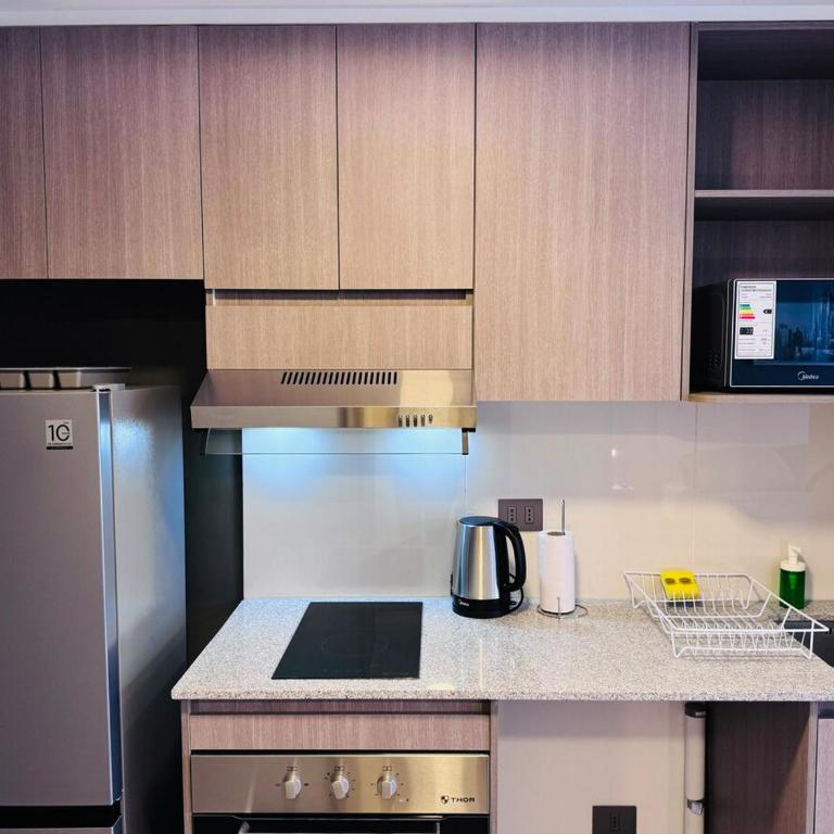 La Florida Studio - Metro - Clinics - Shopping - One-Bedroom Apartment - 11