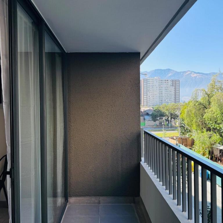 La Florida Studio - Metro - Clinics - Shopping - One-Bedroom Apartment - 15
