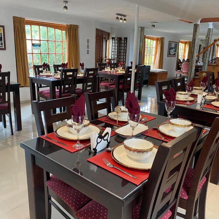 HOTEL BOUTIQUE CASA BLANCA - Family Room with Private Bathroom - 16