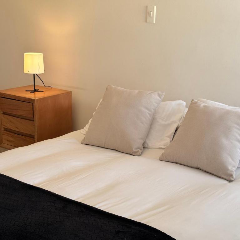 Moderno y Cálido Apartamento en el Centro - Two-Bedroom Deluxe Apartment - 9