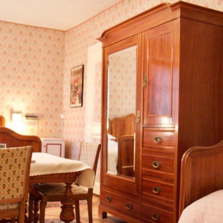 Swiss Historic Hotel Masson - Classic Triple Room - 1