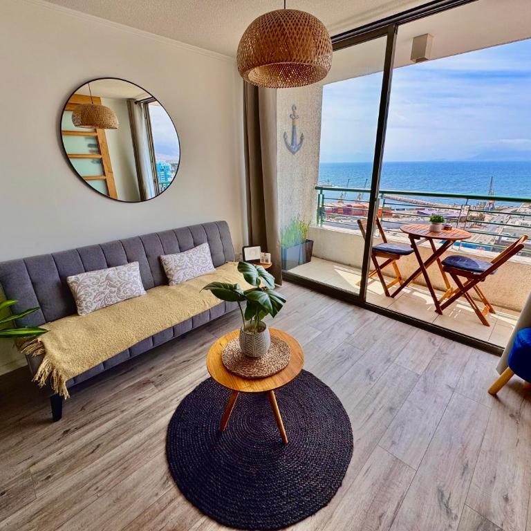 NORTHSUITE - Vista al Mar y Parking Frente Mall - One-Bedroom Apartment with Sea View and Balcony - 3