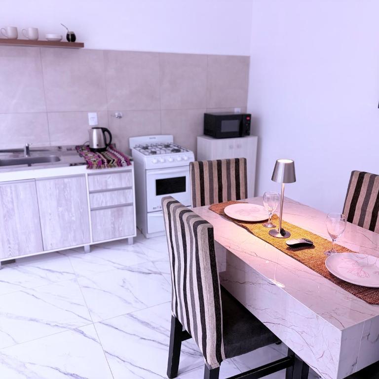 AeroAparts - One-Bedroom Apartment - 5