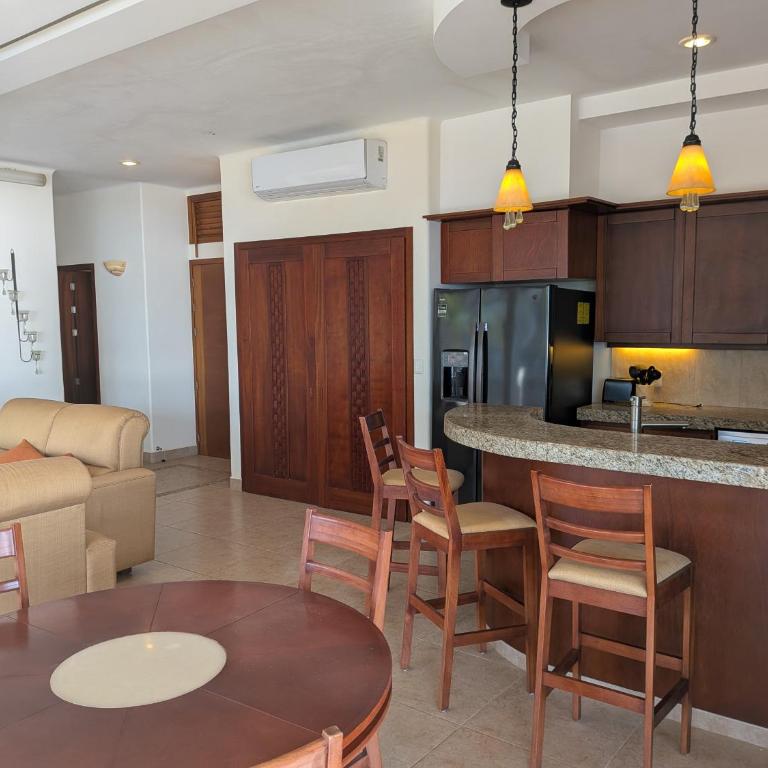 Vivo Resorts Ocean Front Apartments - Apartamento de 2 dormitorios con vistas al océano - 5