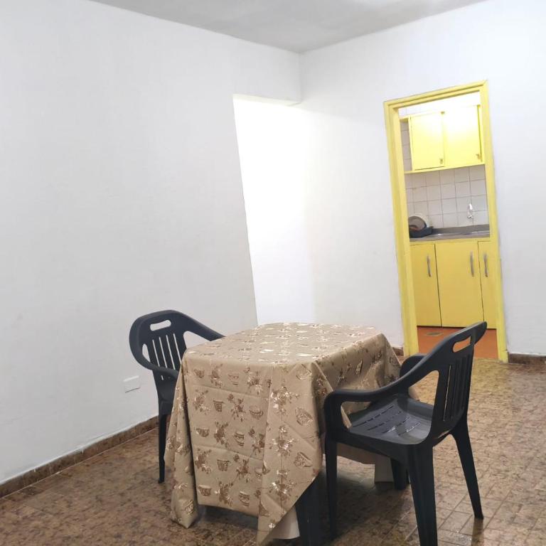 Alojamiento Centro CDE - One-Bedroom Apartment - 8