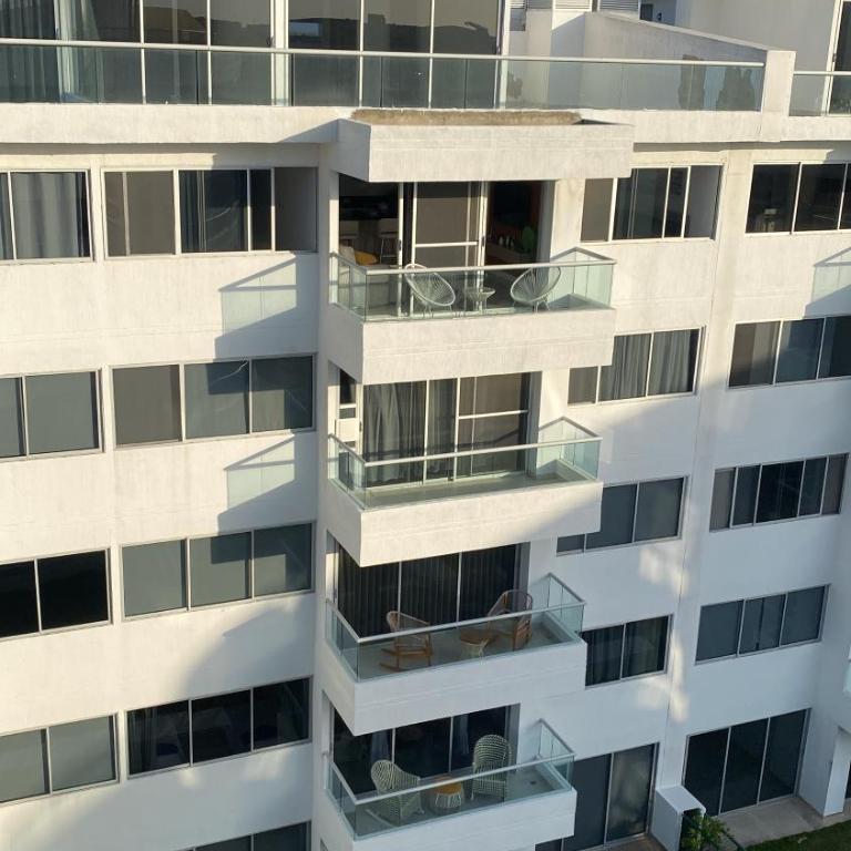 Golden Breeze - Two-Bedroom Apartment - 11