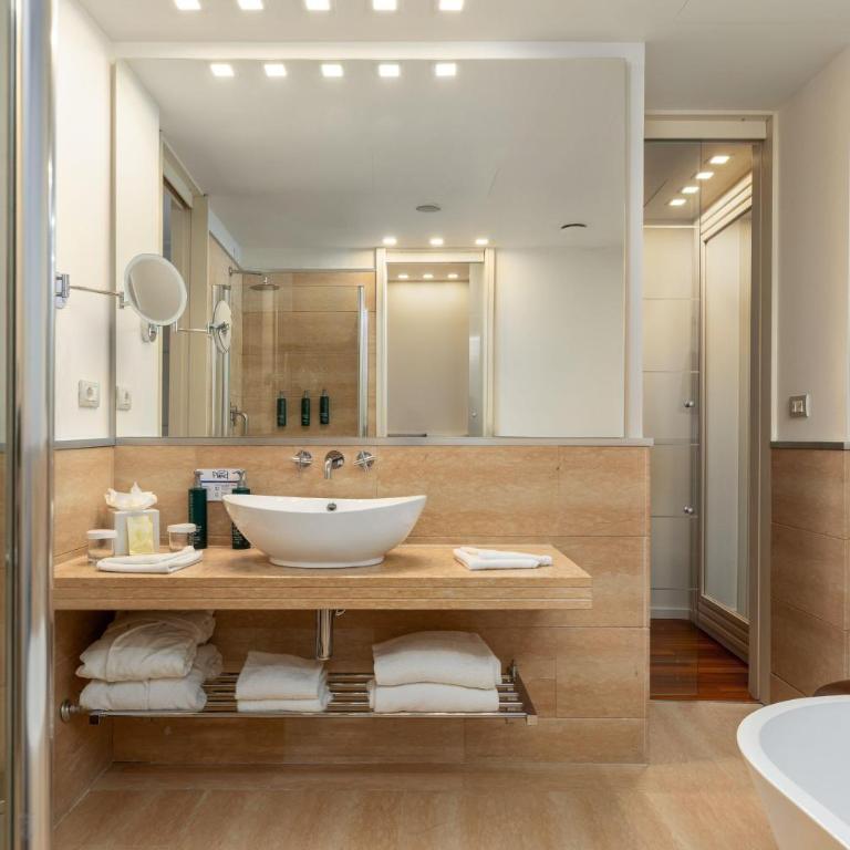 DoubleTree by Hilton Florence Metropole - Junior Suite - 3