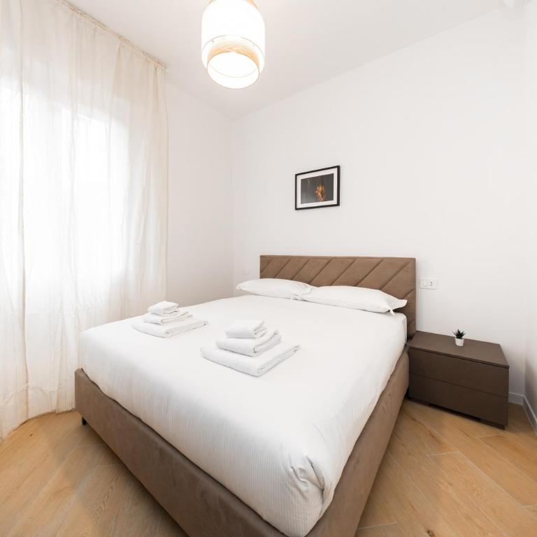 Fioravanti House Near Bologna Center, Station, Fiera - Two-Bedroom Deluxe Apartment with Balcony - 1