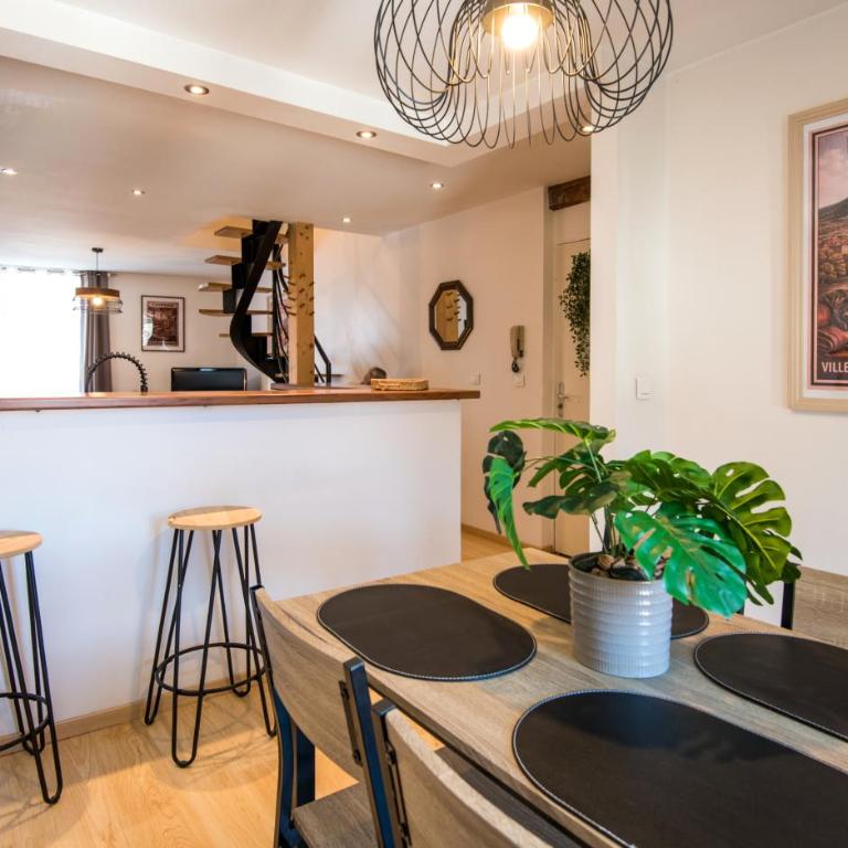 Appt Duplex La Ganterie, fibre en centre-ville - Appartement 1 Chambre Deluxe - Vue sur Ville - 5