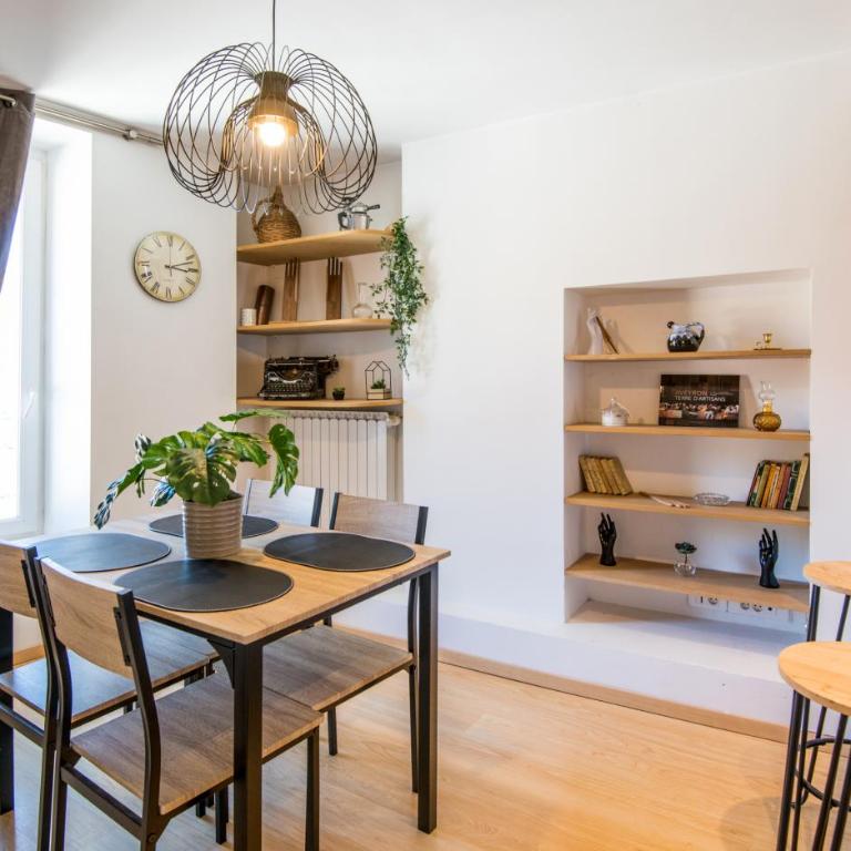Appt Duplex La Ganterie, fibre en centre-ville - Appartement 1 Chambre Deluxe - Vue sur Ville - 2