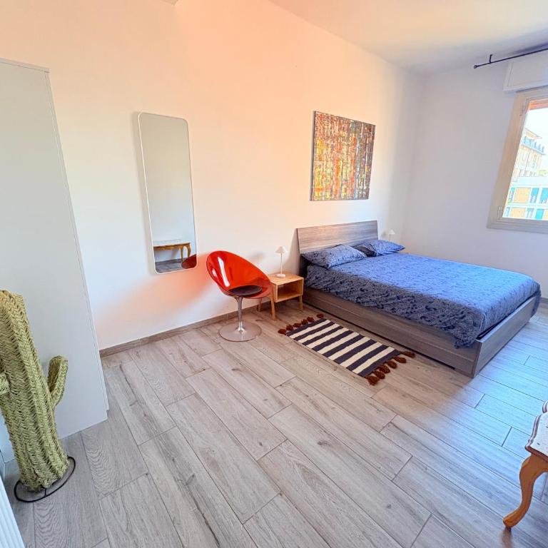 Botanical - One-Bedroom Apartment with Balcony - 15