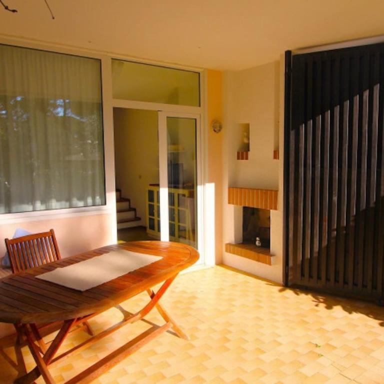 Retreat in Lignano by the pool - Villa - 1