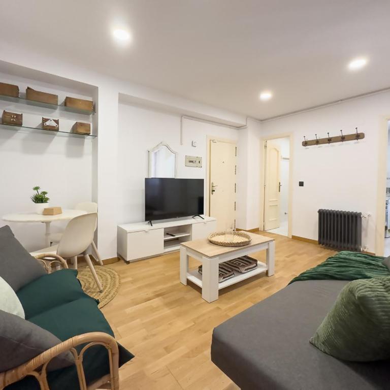 Cava Baja Signature Apartment - One-Bedroom Apartment - 1