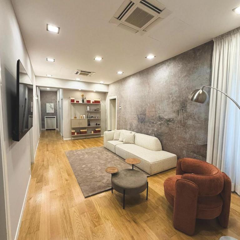 B-STAY Via Ulpiano 47 - Appartamento Deluxe con 4 Camere da Letto - 4