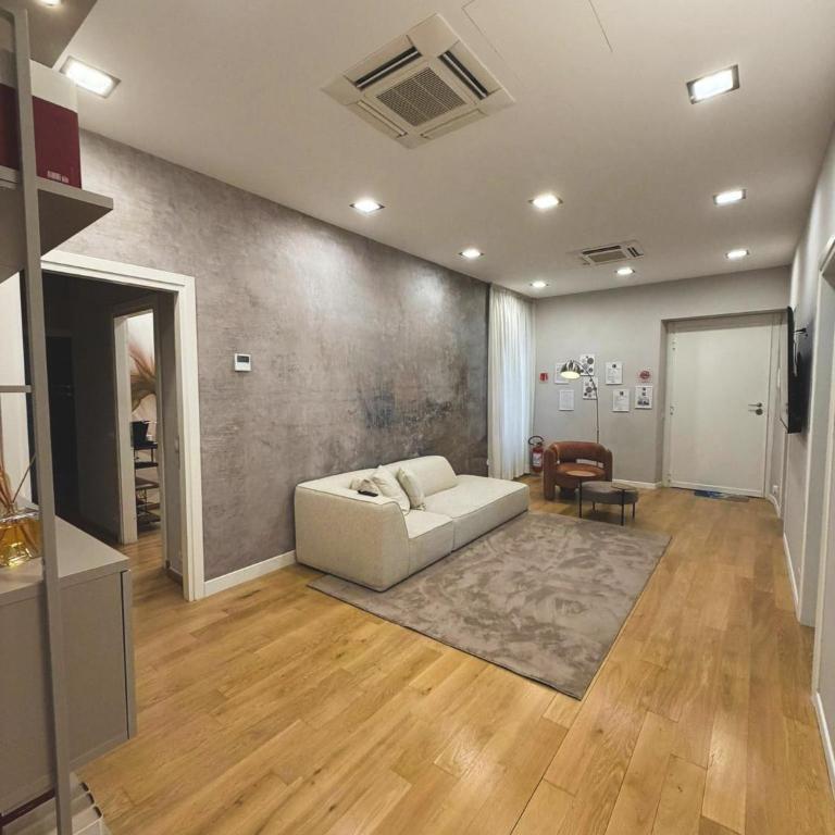 B-STAY Via Ulpiano 47 - Appartamento Deluxe con 4 Camere da Letto - 2