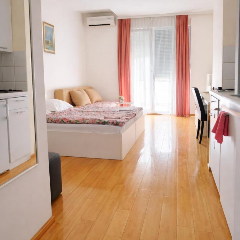 Lily Mostar - Apartment with View - 1